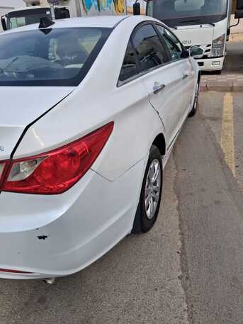 Manfuha Al-Jadidah, Vehicles, Cars & Trucks , SAR 18000,  Hyundai Sonata,  2013,  Manual,  400000 KM,     Model And Very Good Condition And Valid Isthimara And Fahas
