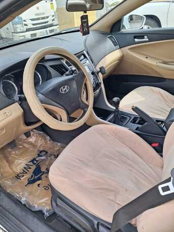 Manfuha Al-Jadidah, Vehicles, Cars & Trucks , SAR 18000,  Hyundai Sonata,  2013,  Manual,  400000 KM,     Model And Very Good Condition And Valid Isthimara And Fahas