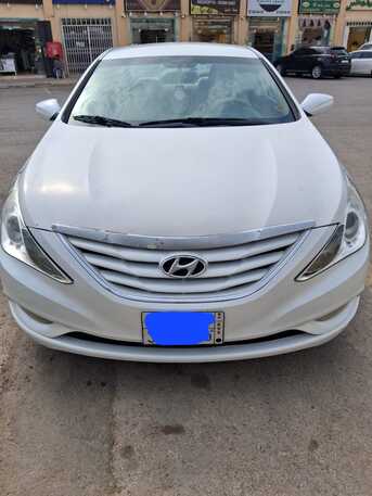 Manfuha Al-Jadidah, Vehicles, Cars & Trucks , SAR 18000,  Hyundai Sonata,  2013,  Manual,  400000 KM,     Model And Very Good Condition And Valid Isthimara And Fahas