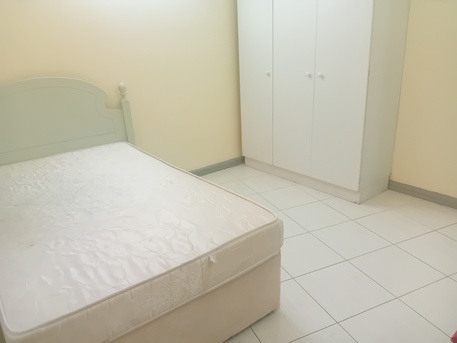 Manama, Apartments/Houses, 2 BR,  Clean 2 Bed Room F.f Flat For Rent Inclusive