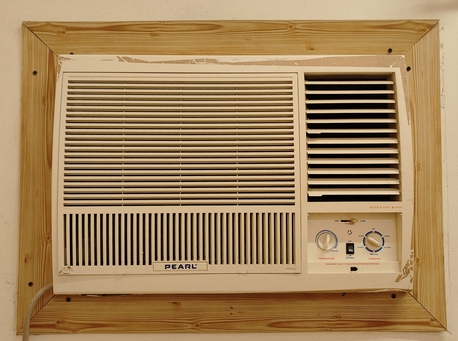 Riffa, Air Conditioners, BHD 1,  Pearl Window Ac 2 Ton&1.5 Ton 3nos