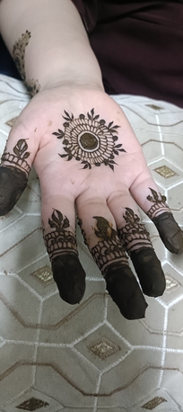 Al Adama, Beautician, Henna Mehndi Artist