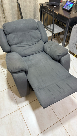 Jubail, Furniture, SAR 100,  Recliner Chair With Rocking & Extendable Footrest &ndash; Fully Functional