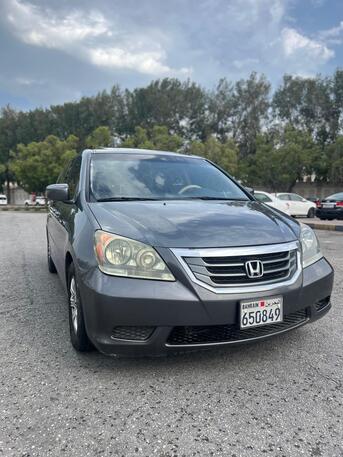 Manama, Vehicles, Cars & Trucks , BHD 1450,  Honda Odasy 2010 Full Option,  2010,  Automatic,  289000 KM,  Honda Odasy Full Option Urgent Sale Excellent Condition Car