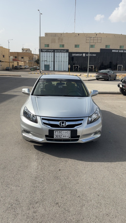 Riyadh, Vehicles, Cars & Trucks , SAR 25000,  Honda Accord,  2012,  Automatic,  402 KM,
