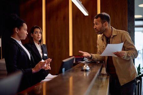 Toronto, Travel, Top Crew Hotel Booking Apps For Streamlined Travel Management