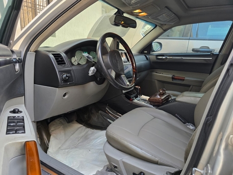 Jeddah, Vehicles, Cars & Trucks , SAR 17000,  Chrysler 300,  2007,  Automatic,  400000 KM,  Chrysler Hemi Price Negotiable