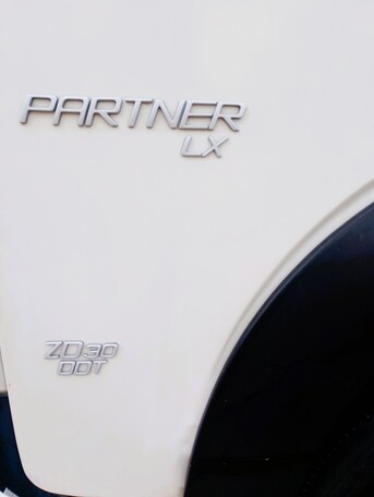 Manama, Vehicles, Cars & Trucks , BHD 10,  ASHOK LEYLAND,  2021,  107000 KM,  FREEZER TRUK   Model Excellent Condition FOR SALE