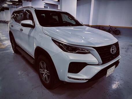 Al Rabwah, Vehicles, Cars & Trucks , SAR 124061,  Toyota Fortuner,  2025,  Automatic,  15000 KM,    GX2 2.7 4WD - Cash