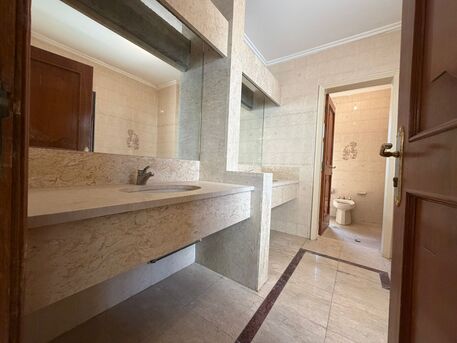 Manama, Villas, BHD 1000,  Spacious 6BR Private Villa For Rent In A&rsquo;ali | Private Pool & Garden | Near Ramli Mall