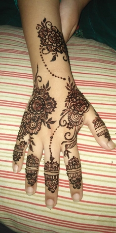 Jubail, Fashion & Design, Henna Designer