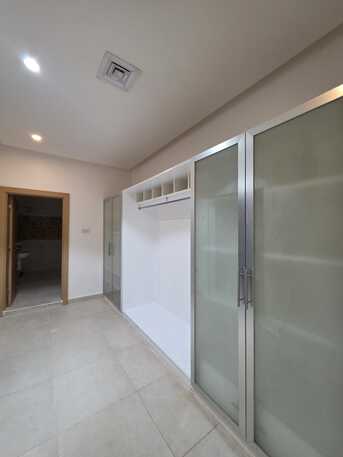 Abu Fatira, Apartments/Houses, KWD 700/month,  4 BR,  0 Sq. Meter,  For Rent: 4-bedroom Basement Apartment In Abu Fatira, Spacious