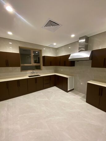 Kuwait City, Apartments/Houses, KWD 1200/month,  4 BR,  Ground Floor Apartment For Rent In Al-Zahraa. Four Master Bedrooms