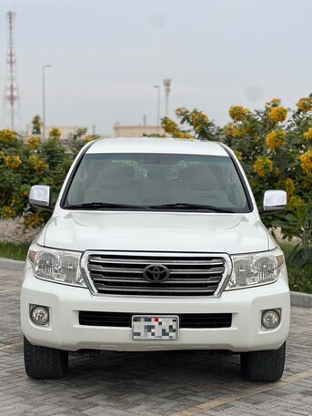 Riffa, Vehicles, Cars & Trucks , BHD 6500,  TOYOTA LAND CRUISER GXR V6 2008 WHITE,  2008,  Automatic,  300000 KM,