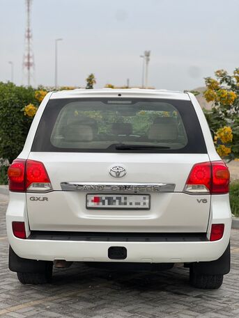 Riffa, Vehicles, Cars & Trucks , BHD 6500,  TOYOTA LAND CRUISER GXR V6 2008 WHITE,  2008,  Automatic,  300000 KM,