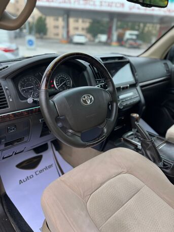 Riffa, Vehicles, Cars & Trucks , BHD 6500,  TOYOTA LAND CRUISER GXR V6 2008 WHITE,  2008,  Automatic,  300000 KM,