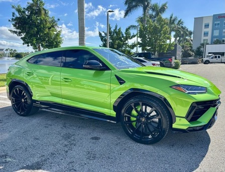Brunei, Vehicles, Cars & Trucks , BND 150000,  Lamborghini Urus S AWD,  2024,  Automatic,  4700 KM,   Lamborghini Urus S Twin-turbo V8 Full Options