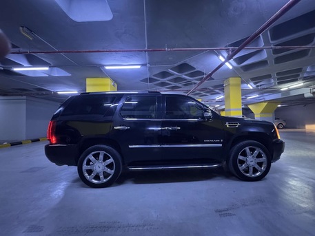 Al Malaz, Vehicles, Cars & Trucks , SAR 25000,  Cadillac Escalade,  2008,  Automatic,  3 KM,   Full