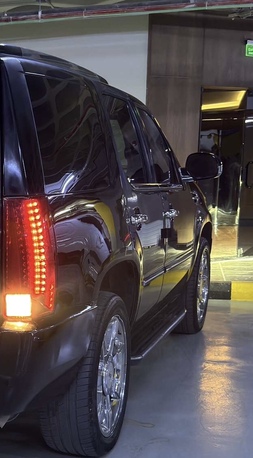 Al Malaz, Vehicles, Cars & Trucks , SAR 25000,  Cadillac Escalade,  2008,  Automatic,  3 KM,   Full