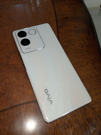 Khobar, Mobile Phones, SAR 750,  Vivo T 2 Pro 5G Ram..8+8 GB ,,,,,,, Room..256 GB  Used,,,, Like New Fresh Condition