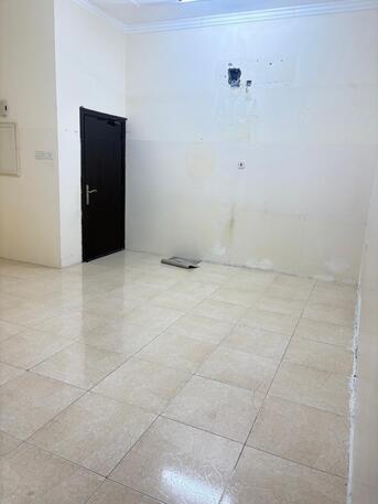 East Riffa, Apartments/Houses, BHD 180/month,  2 BR,  2 Bedroom Flat For Rent With EWA In East Riffa
