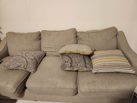 Riyadh, Furniture, SAR 600,  Set Of Sofa