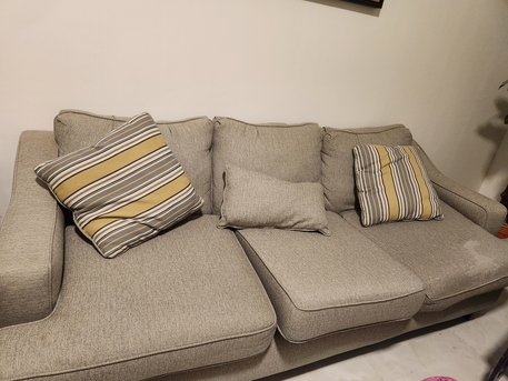 Riyadh, Furniture, SAR 600,  Set Of Sofa