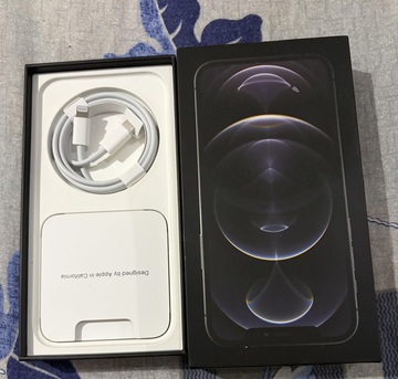 Jeddah, Mobile Phones, SAR 1050,  Title: IPhone 12 Pro 256 GB, Battery Health 74%, Excellent Condition, No Scratches