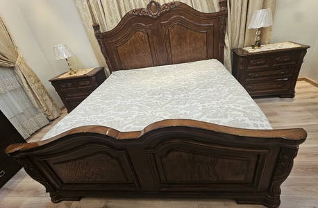 Riyadh, Furniture, SAR 3000,  King Size Bedroom With Wardrobe, Natural/solid Wood, 5 Pieces