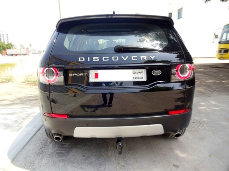 Zinj, Vehicles, Cars & Trucks , BHD 111,  Land Rover Discovery Sport,  2019,  Automatic,  63000 KM,  Full Options, Agency Maintained - First Owner, ZERO Accident