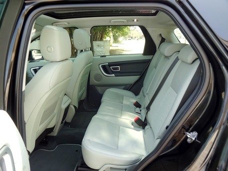 Zinj, Vehicles, Cars & Trucks , BHD 111,  Land Rover Discovery Sport,  2019,  Automatic,  63000 KM,  Full Options, Agency Maintained - First Owner, ZERO Accident