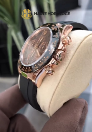 International City, Watches, AED 25000,  Rolex Daytona 116515LN Everose Gold Chocolate Dial