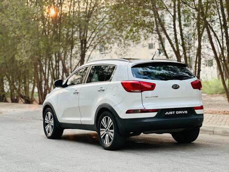 Salmaniya, Vehicles, Cars & Trucks , BHD 3250,  Kia Sportage,  2015,  Automatic,  105000 KM,    MODEL FULL OPTION WITH PANORAMIC SUNROOF CALL OR WHATSAPP ON 35400768