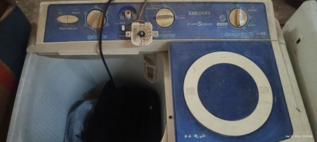 Al Malaz, Free Items, Samsung Washing Machine - Not Working Condition