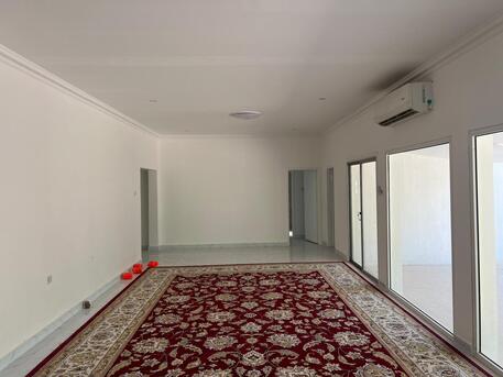 Budaiya, Villas, BHD 500,  Renovated And Spacious 3-Bedroom Villa With Private Garden | Near Saar And Saudi Causeway