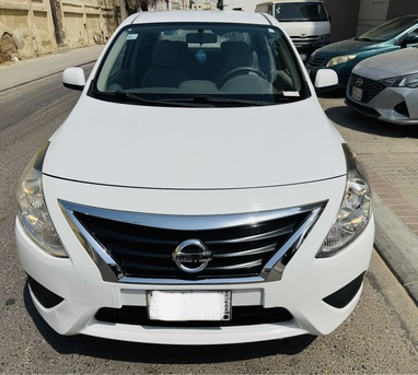 Jeddah, Vehicles, Cars & Trucks , SAR 35000,  Nissan Sunny,  2022,  Automatic,  46000 KM,  Original Paint