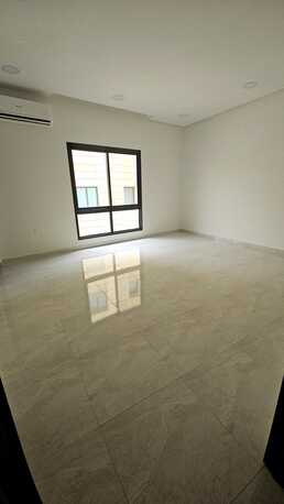 Zinj, Apartments/Houses, BHD 350/month,  3 BR,  3 Bedroom Brand New Semi Furnished Flat For Rent Without Ewa