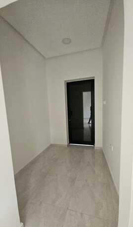 Zinj, Apartments/Houses, BHD 350/month,  3 BR,  Brand New 3 Bedroom  Semi Furnished Flat For Rent Without Ewa