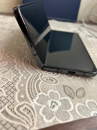 Khobar, Mobile Phones, SAR 2000,  Less Used , Well Maintained , Samsung Z Fold 5 For Sale