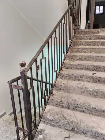 Riyadh, Construction, للحدادة و المونيم،الذجاج