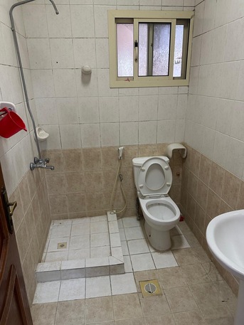 Muharraq, Sublets, BHD 100/month,  Room Rent With Attached Bathroom
