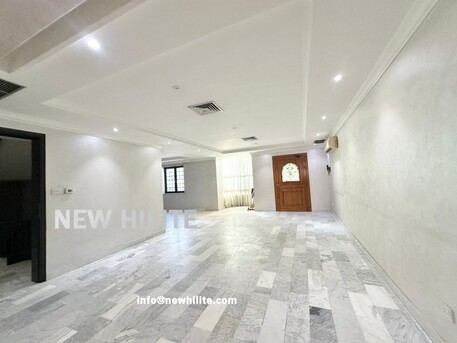 Kuwait City, Villas, KWD 1800,  Elegant 3-Bedroom Villa With Garden For Rent In Messila