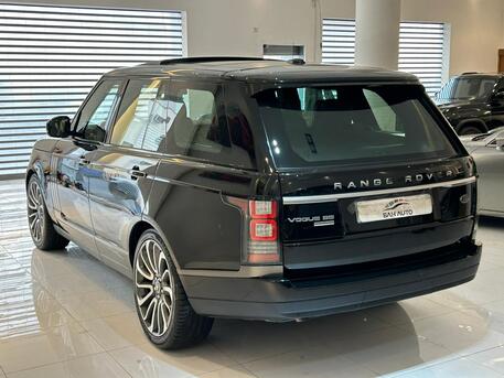 East Riffa, Vehicles, Cars & Trucks , BHD 10800,  RANGE ROVER  VOGUE SUPERCHARED,  2014,  Automatic,  43000 KM,  RANGE ROVER VOGUE SUPERCHARGED MODEL  FOR SALE