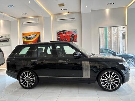 East Riffa, Vehicles, Cars & Trucks , BHD 10800,  RANGE ROVER  VOGUE SUPERCHARED,  2014,  Automatic,  43000 KM,  RANGE ROVER VOGUE SUPERCHARGED MODEL  FOR SALE
