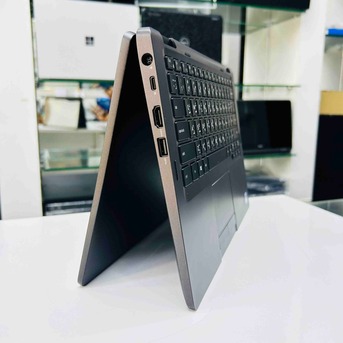 Manama, Computers, BHD 123,  DELL 2 In 1 Touch Laptop + Tablet Core I7 8th Generation 16GB DDR4 RAM 14"FHD Touch Screen