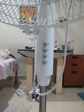 Al Batha, Electronics, SAR 120,  PHILIPS - Pedestal Fan