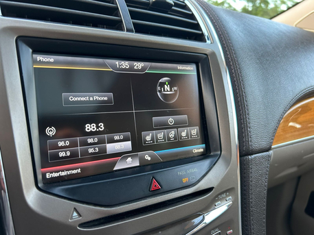 Riyadh, Vehicles, Cars & Trucks , SAR 30000,  Ford Cortina,  2013,  Automatic,  245000 KM,  Ford Lincoln For Sale