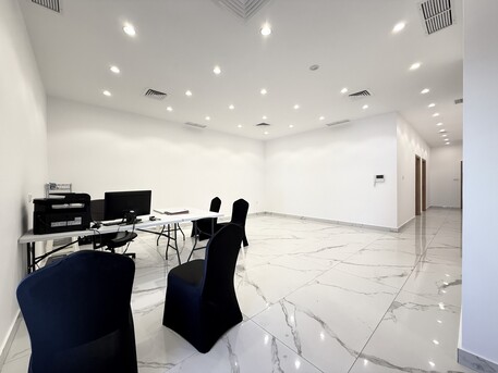 Kuwait City, Apartments/Houses, KWD 700/month,  3 BR,  Dasma &ndash; Semi Furnished, Three Bedroom Apartment With Roof Terrace