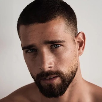 Paris, Business, D&eacute;grad&eacute; De Barbe Homme