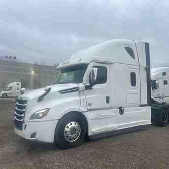 Mississauga, Business, Freightliner In Cascadia Mississauga